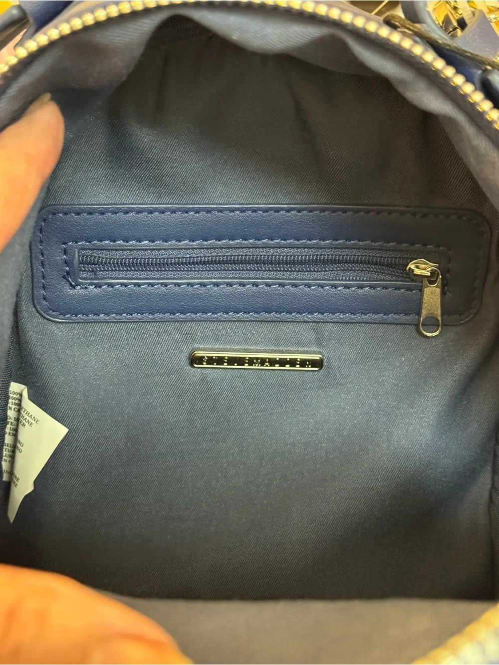💙🩷NWT STEVE MADDEN EMBOSSED MINI BACKPACK DONE IN NAVY WITH SILVER HARDWARE!